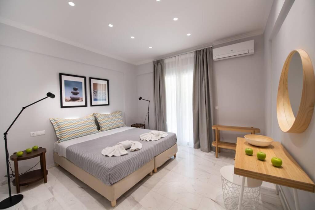 דירות 2Br House In Nikiana With Stunning Sea View מראה חיצוני תמונה