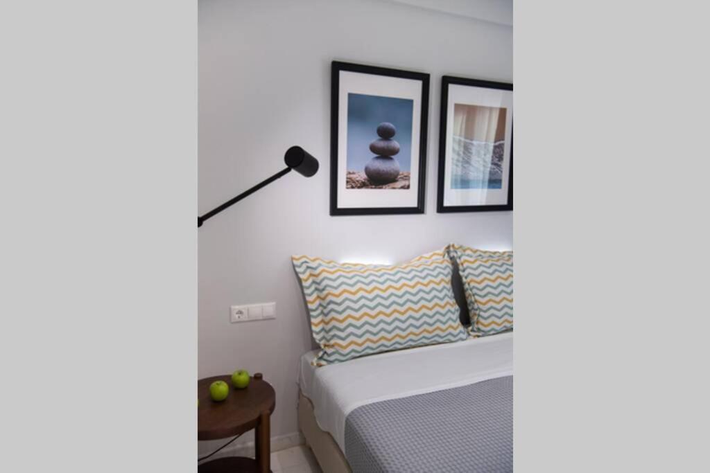 דירות 2Br House In Nikiana With Stunning Sea View מראה חיצוני תמונה
